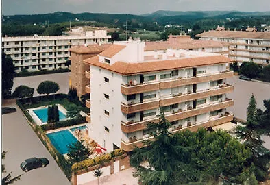Apartamentos Eldorado Lloret de Mar 0*,  Spanyolország